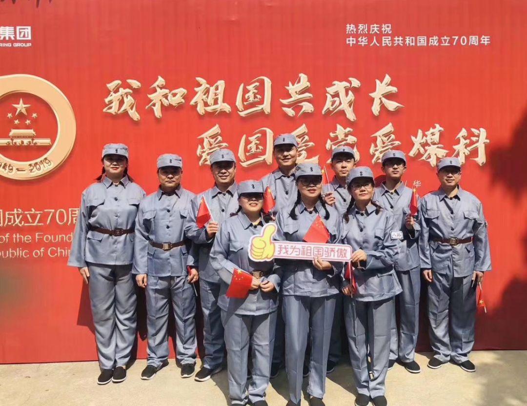 扶摇:杨幂饰演的扶摇和小七刚去到天权皇城就遇到了什么样的事情呢?—智能问答网页,解答你的疑问
